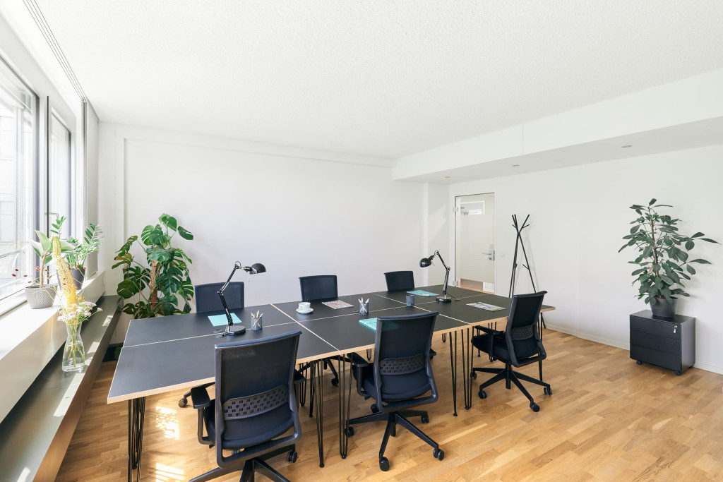 everyworks Coworking and mobile flex desks at Munich Ostbhf in cooperation with Unicorn Workspaces